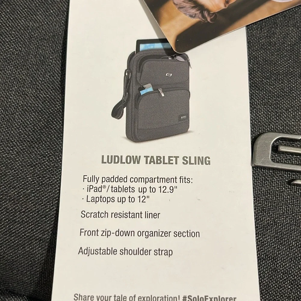 Solo New York tablet sling